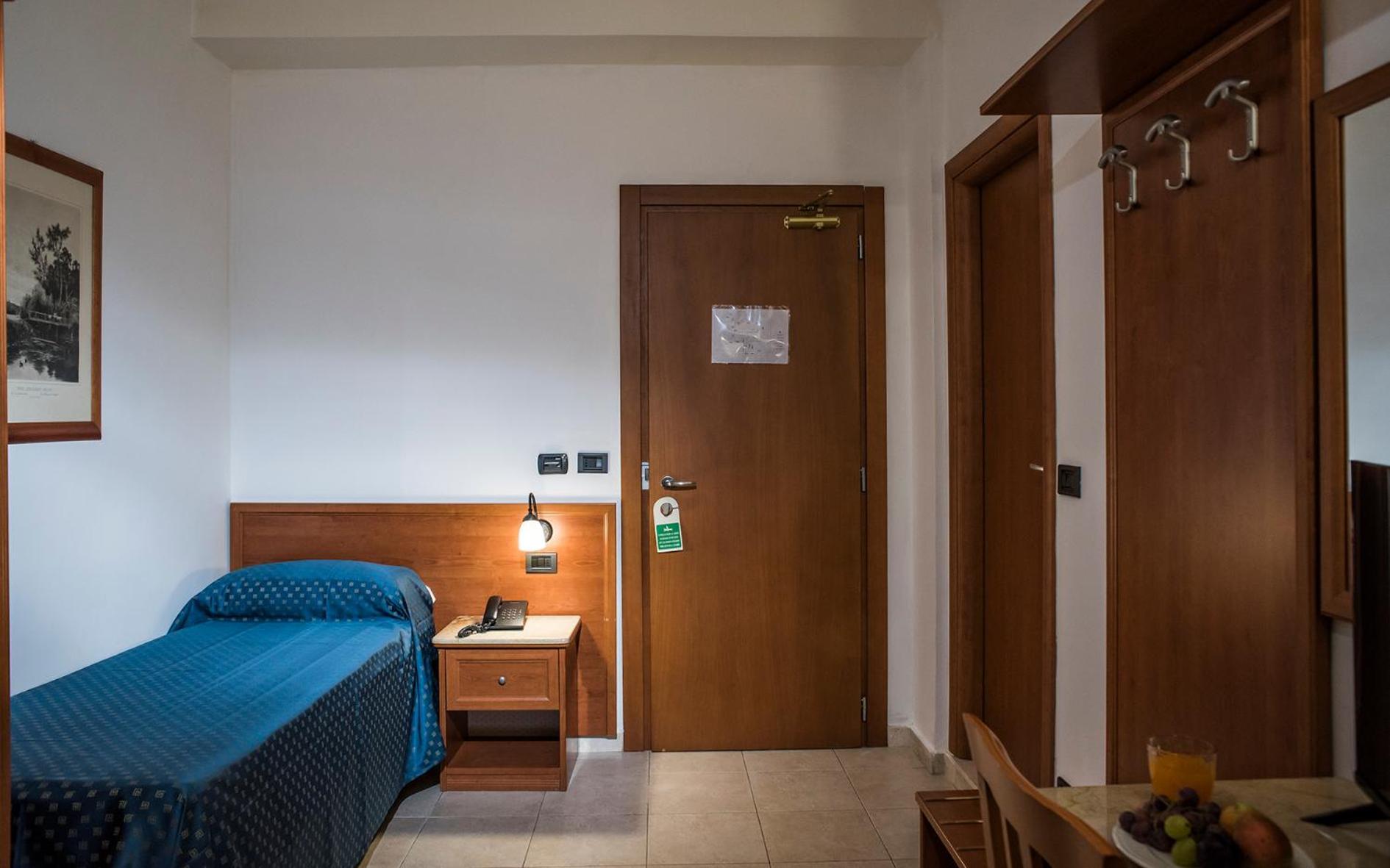 Gh Hotel Piazza Armerina Bagian luar foto