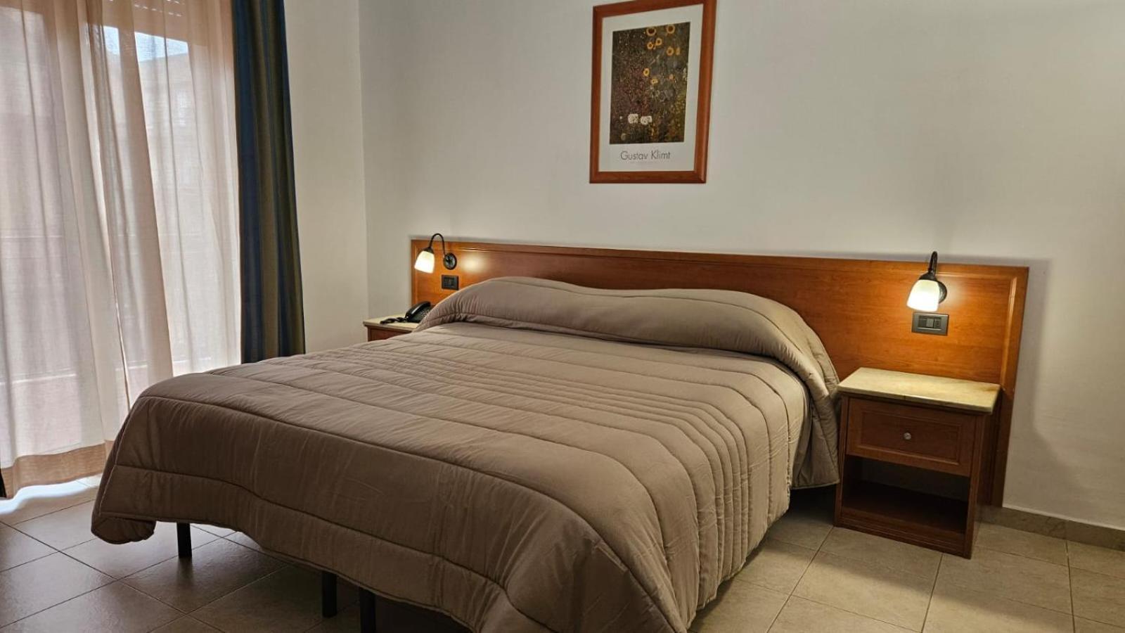 Gh Hotel Piazza Armerina Bagian luar foto