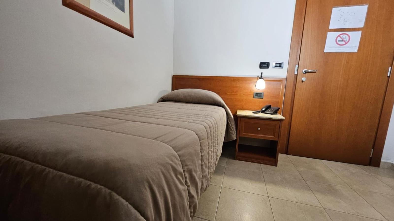 Gh Hotel Piazza Armerina Bagian luar foto